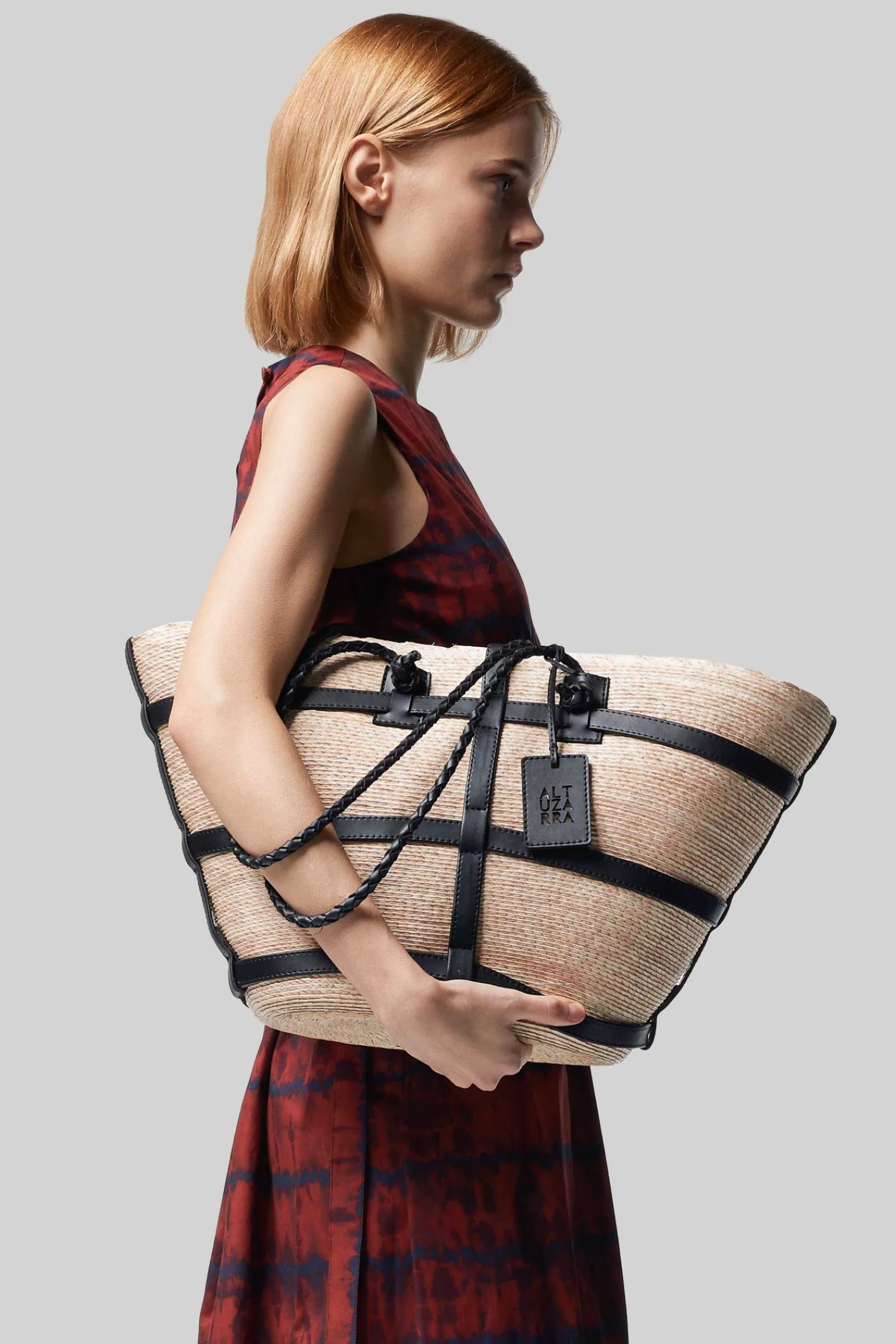 Altuzarra Handbags*Watermill' Bag Large Natural/Black